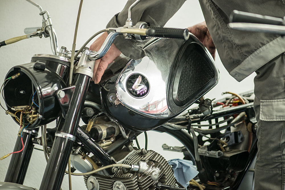 Heritage Motors Austria Werkstatt Oldtimer Hallein